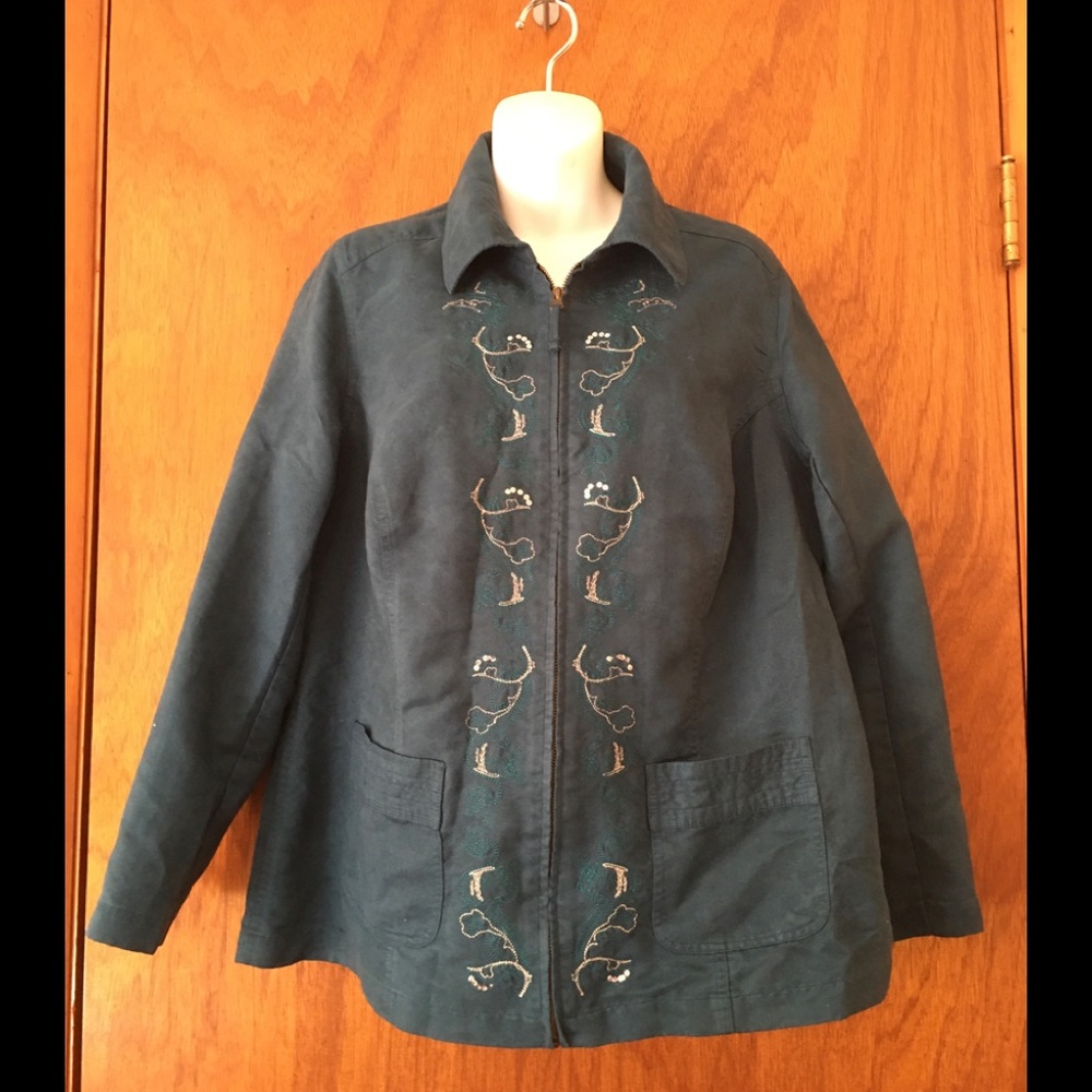 Women’s Essentials Green Zip-Up Collared Shirt, XL